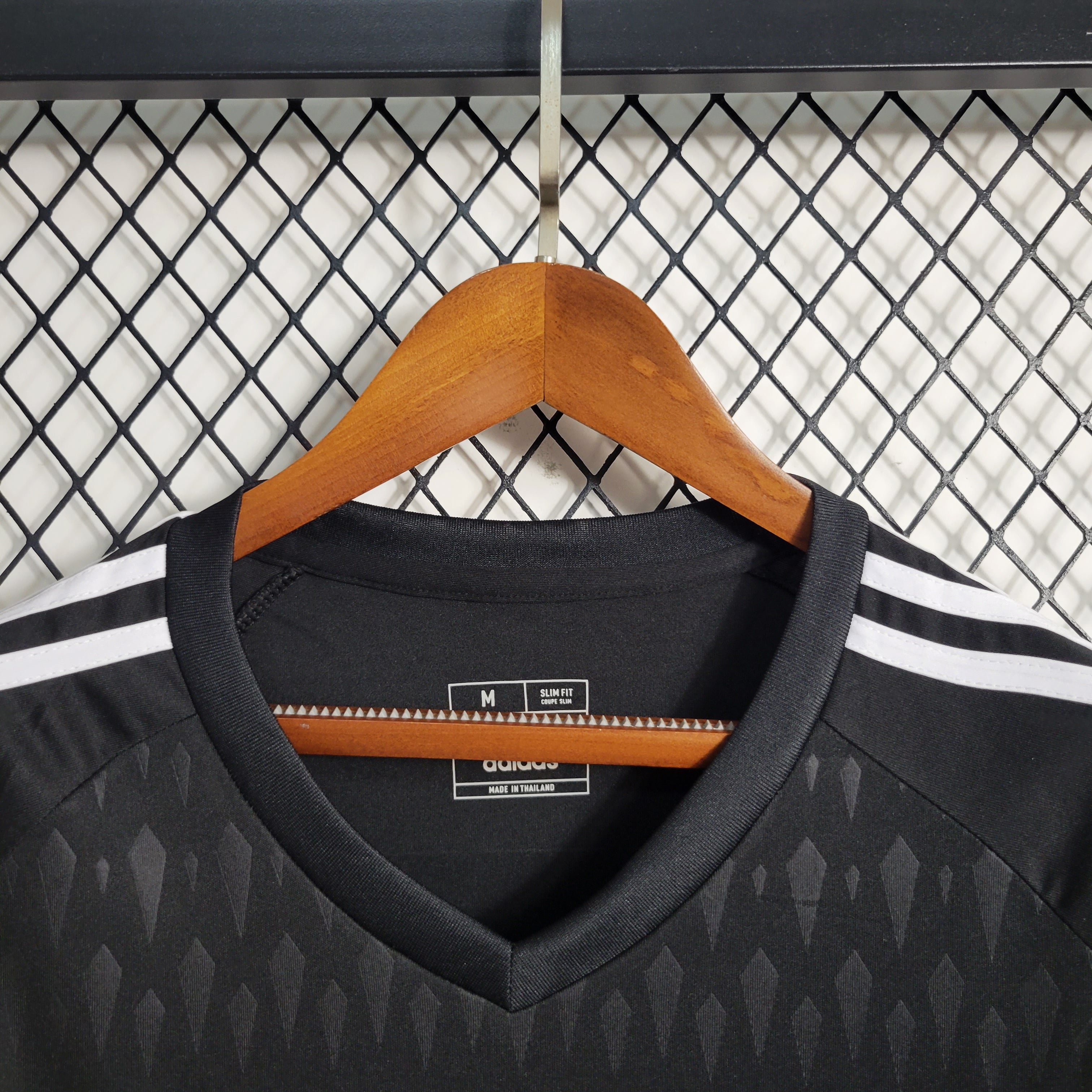 23/24 Goalkeeper Real Madrid Black Jersey
