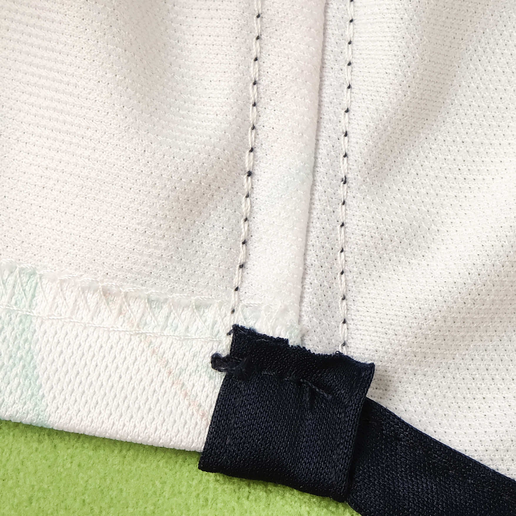 23/24 AFC Ajax Away Jersey