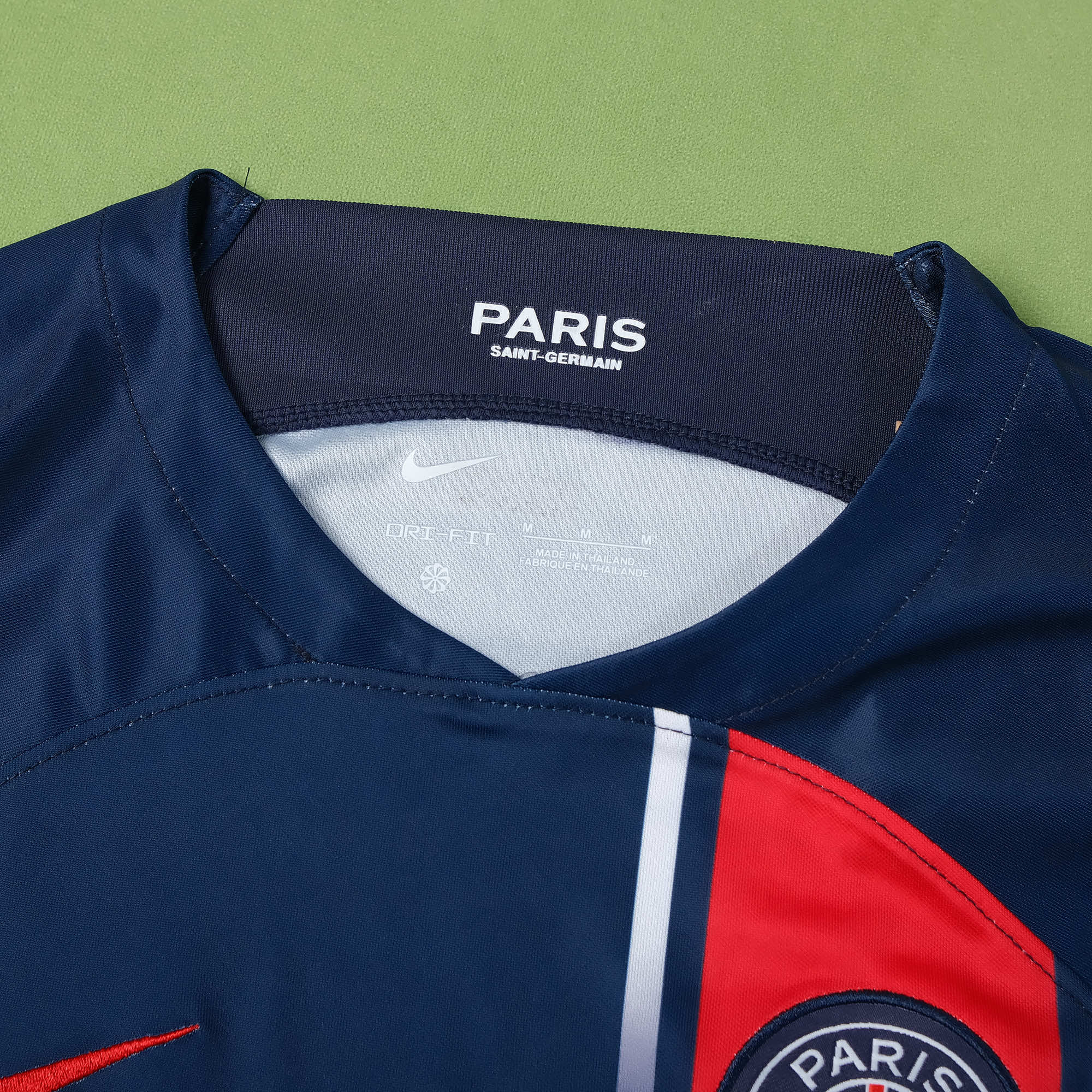 23/24 Women's Paris Saint-Germain Home Jersey
