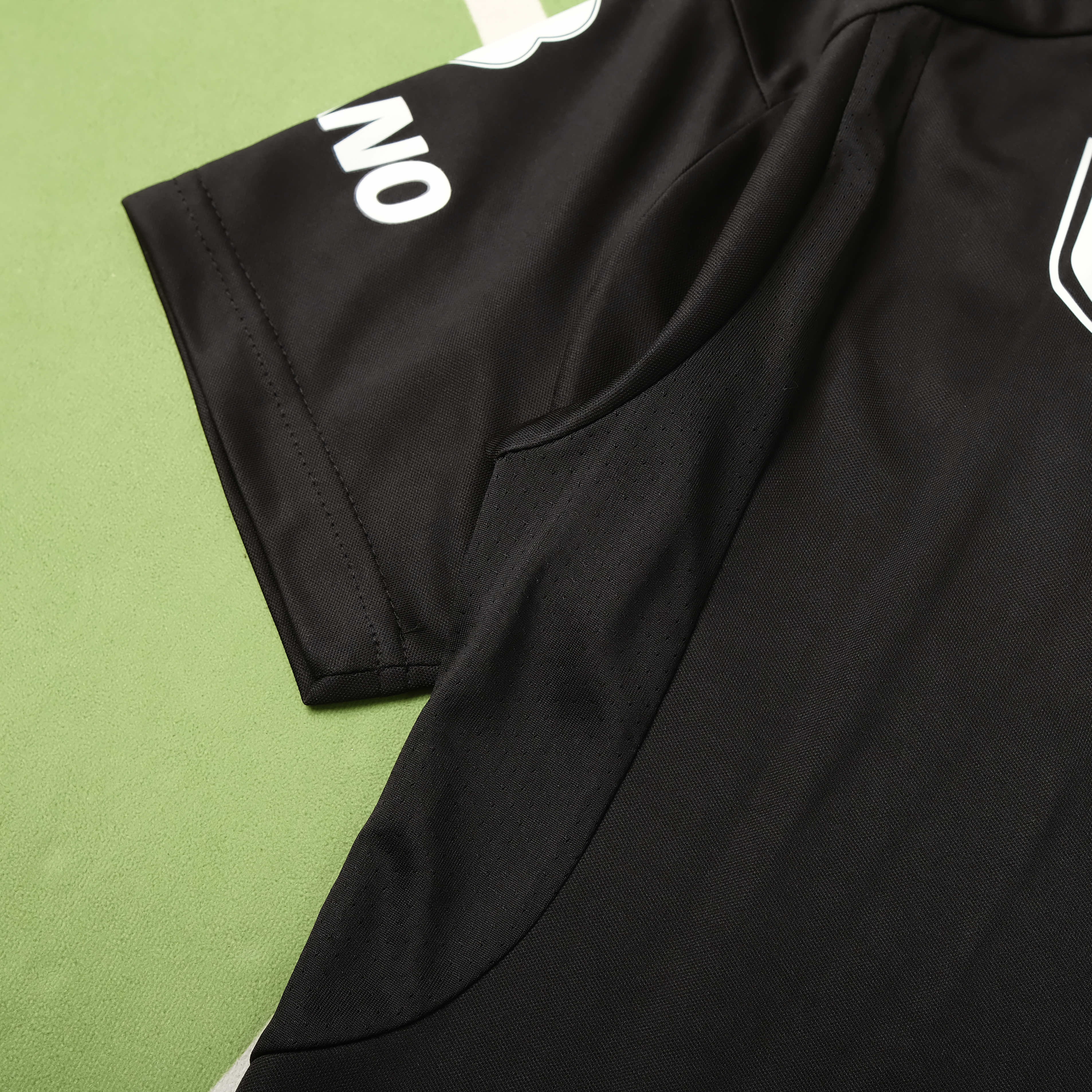 23/24 SL Benfica Away Jersey