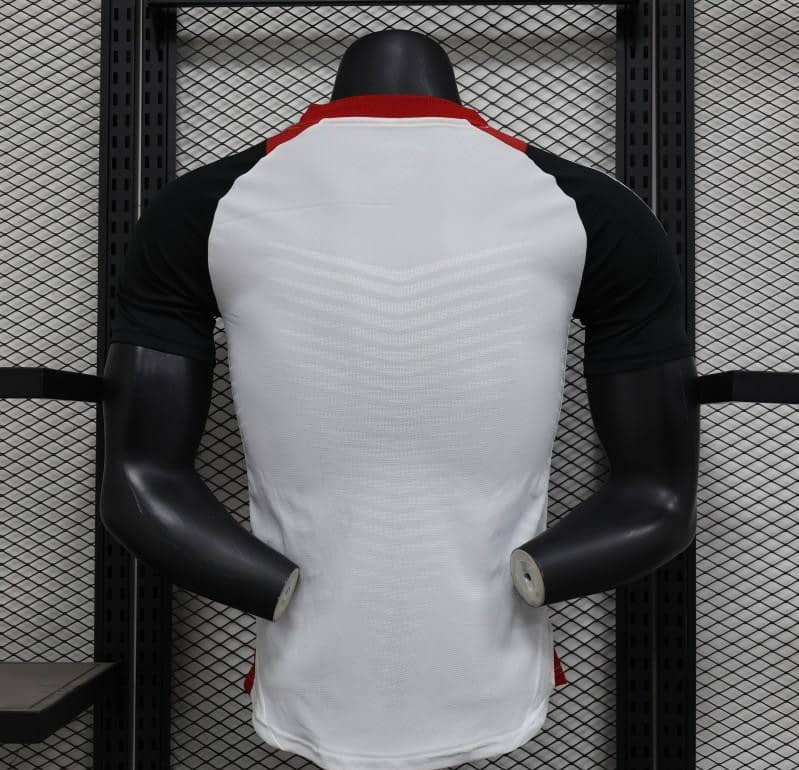 Player Version 24/25 Manchester United White Pre-Match Jersey