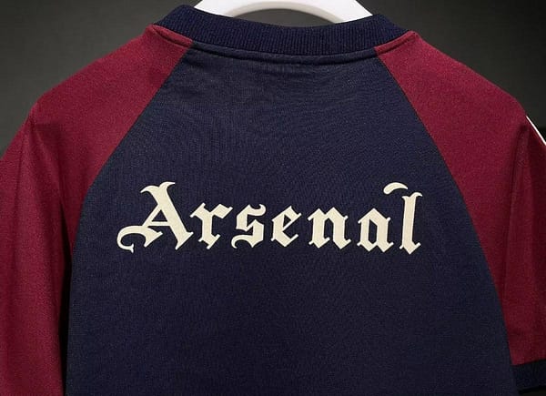 24/25 Arsenal Navy/Red Pre-Match