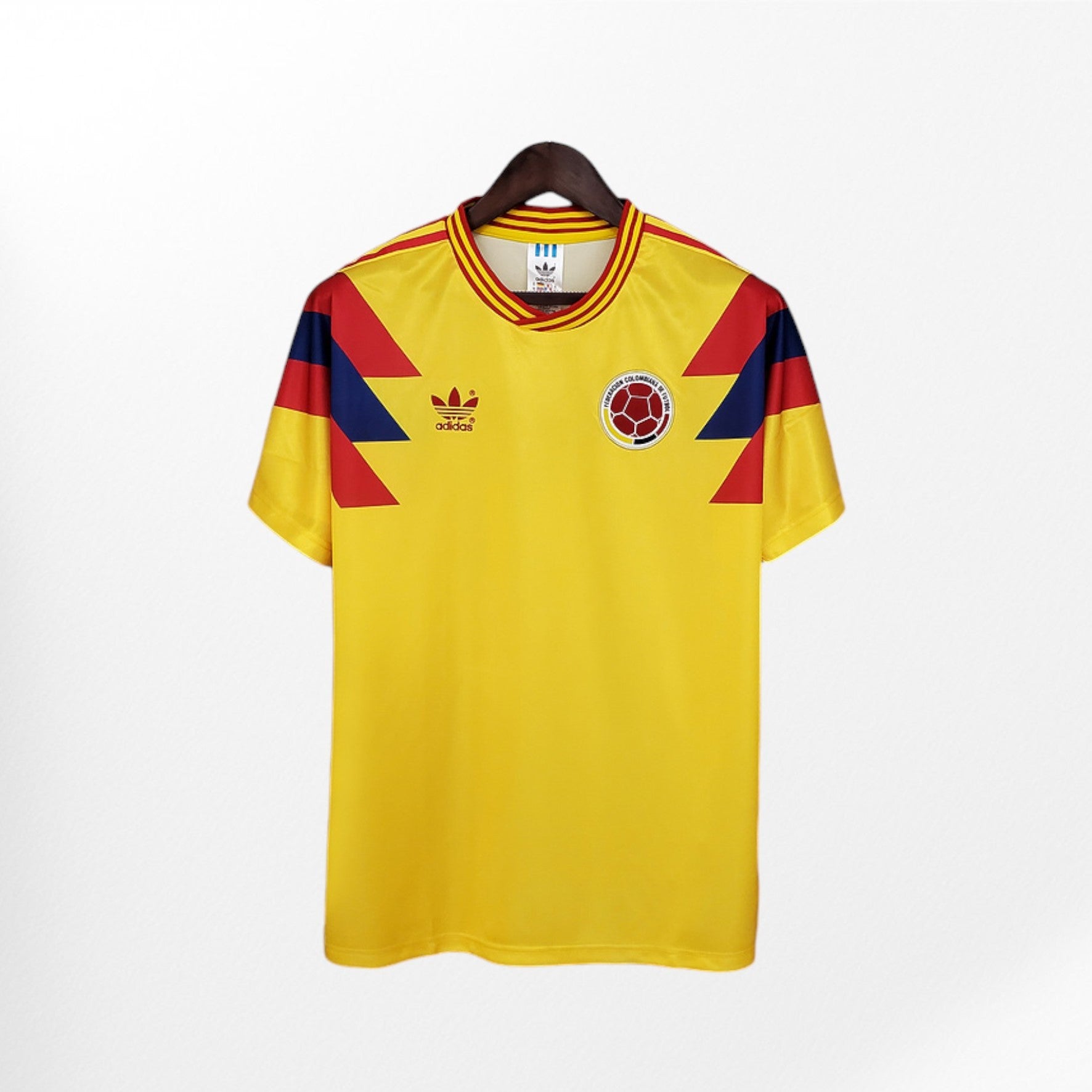 Camiseta Retro 1990 Colombia Local