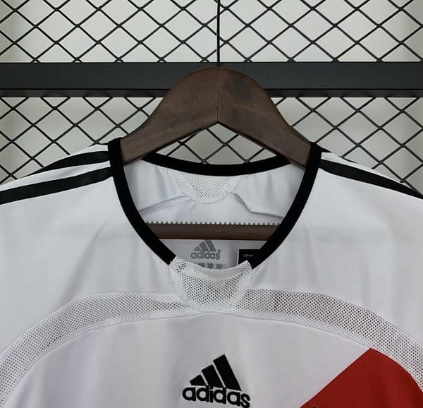 06/07 Retro River Plate Home Jersey